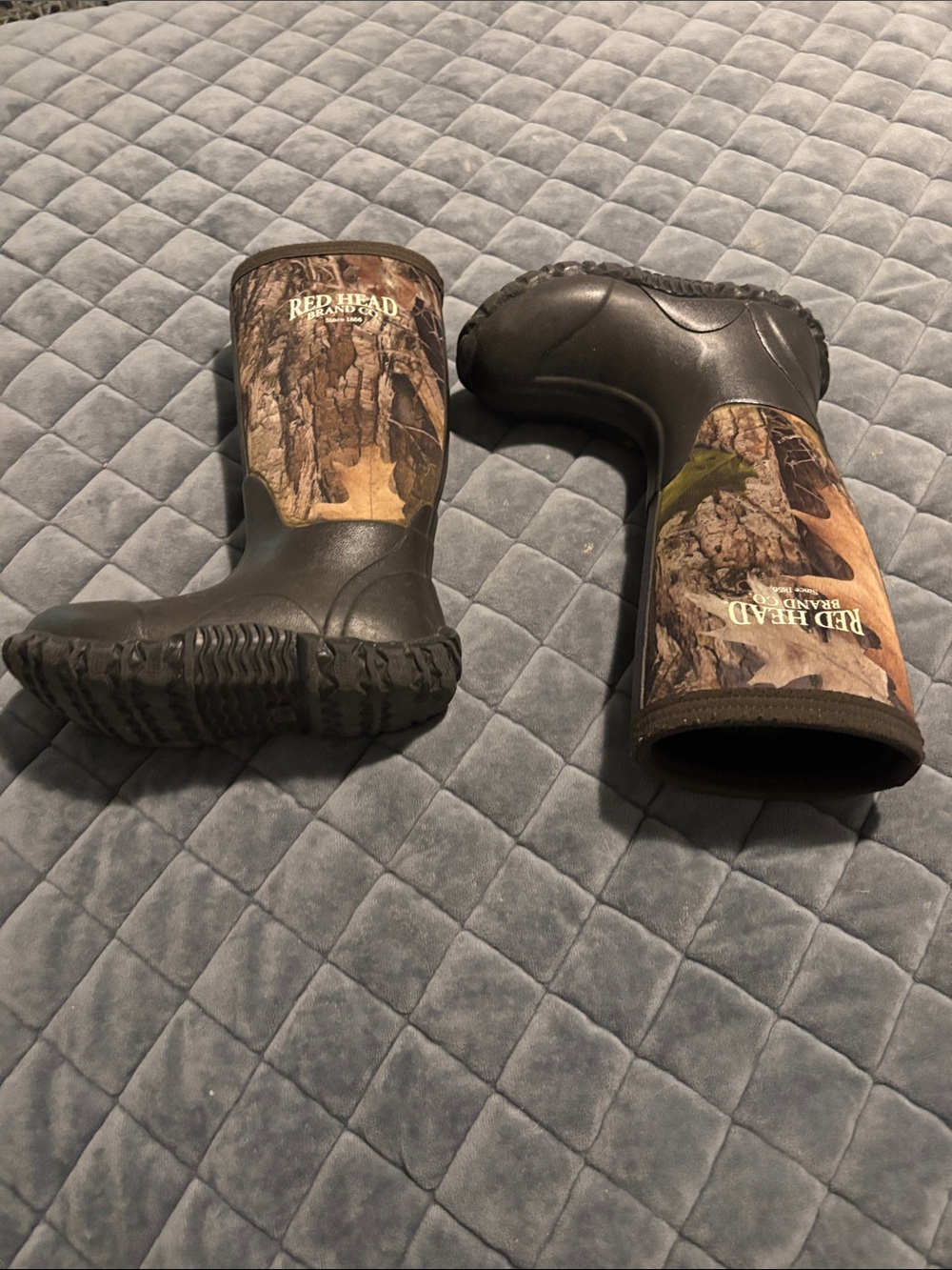 RedHead Brown and Green Camo Rubber Rain Boots